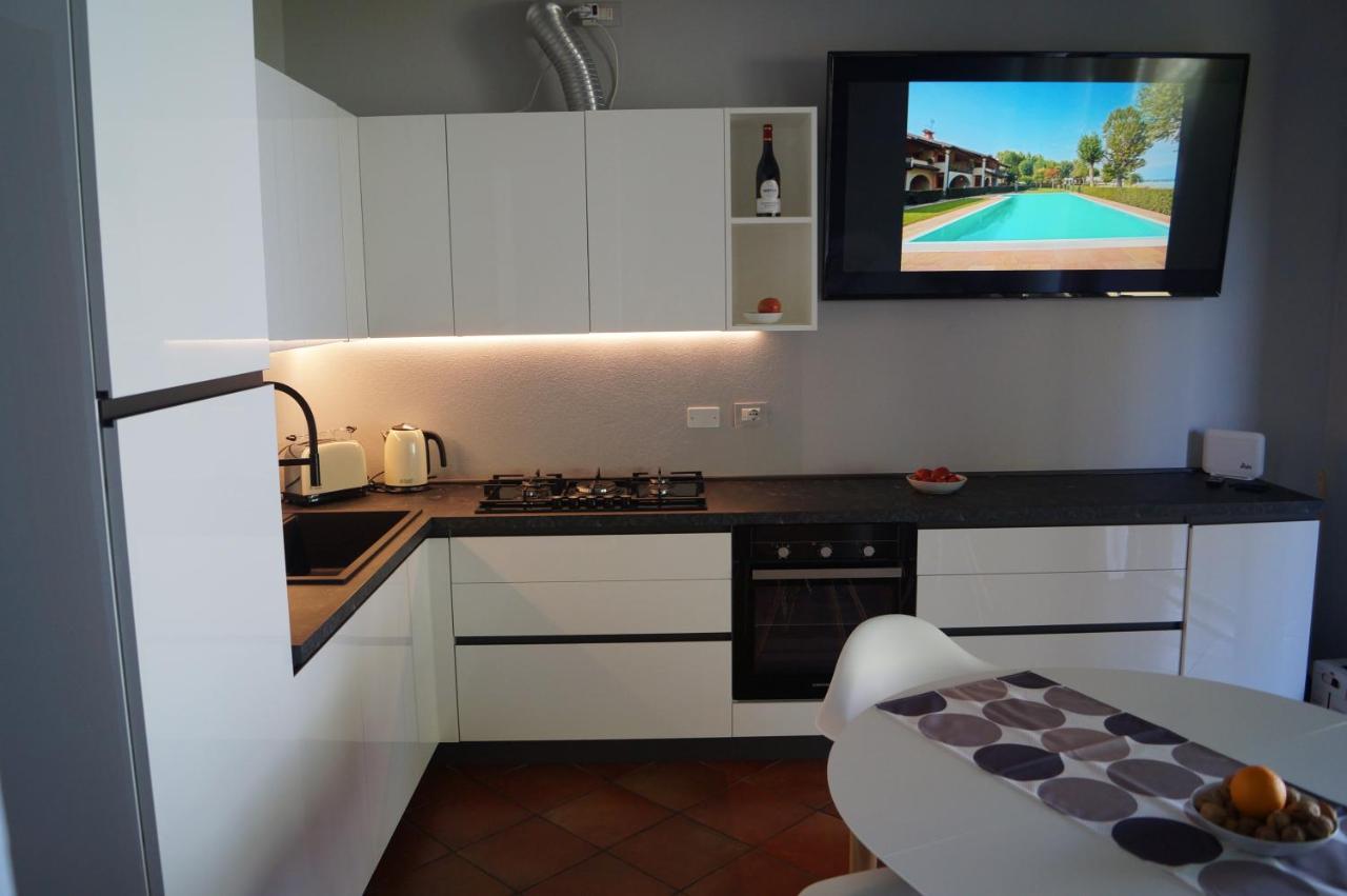 My Sirmione Beach Apartment Superior Exterior photo